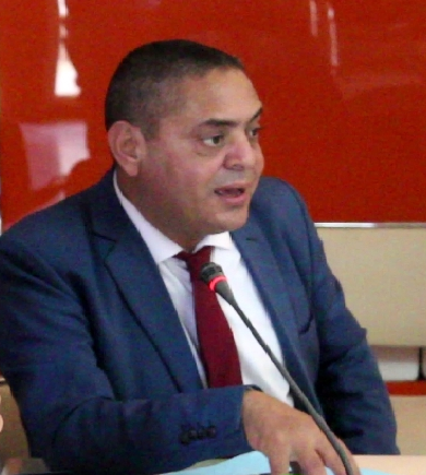 ‎أزمة الديمقراطية في قطاع الصحافة 