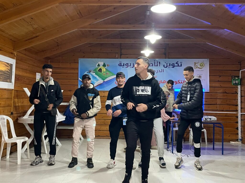 جمعية الشعلة تنظم تدريبا لمؤطري المخيمات تحت شعار: “التكوين رهان جودة العمل التربوي” 