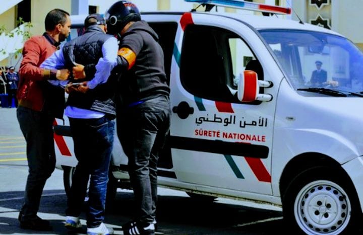 توقيف مشتبه به في ترويج المخدرات الصلبة بمدينة الحسيمة 