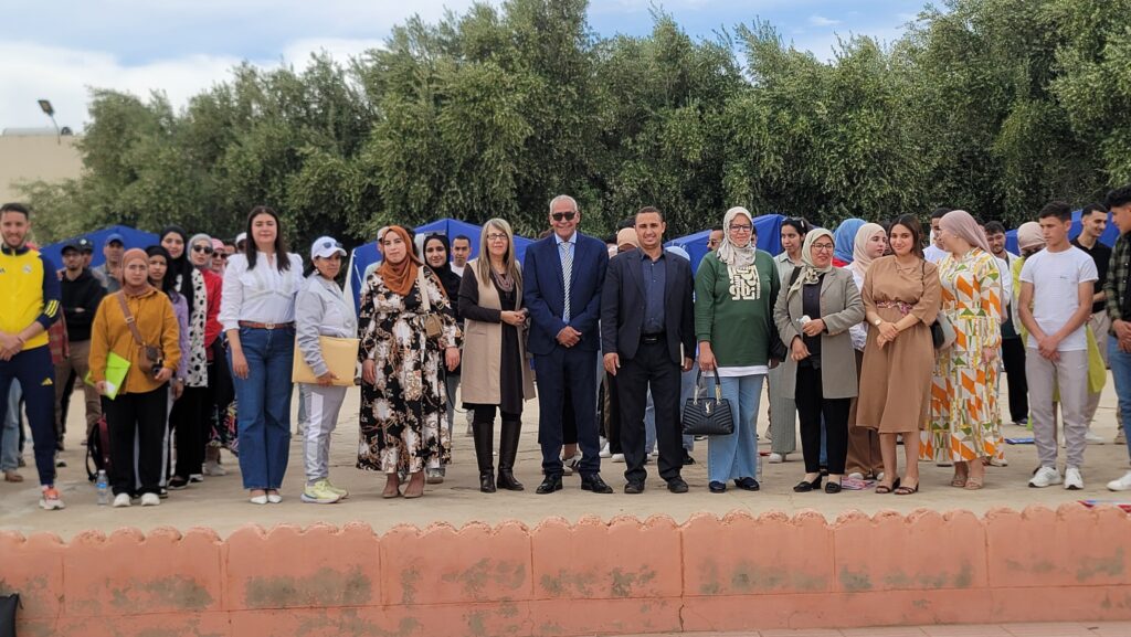 أبي الجعد تحتضن إشراقة تربوية: تدريب وطني وزيارة رسمية تعيدان وهج المخيمات 