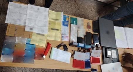 الدار البيضاء: توقيف زوجين بحوزتهما 76 ختما مزورا ووثائق أجنبية مزيفة