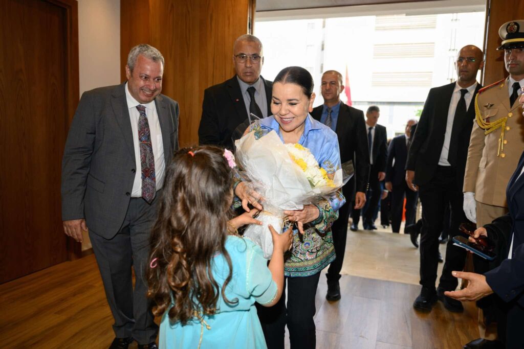 الأميرة للا أسماء تترأس حفل اختتام السنة الدراسية بمؤسسة الأطفال الصم بالرباط