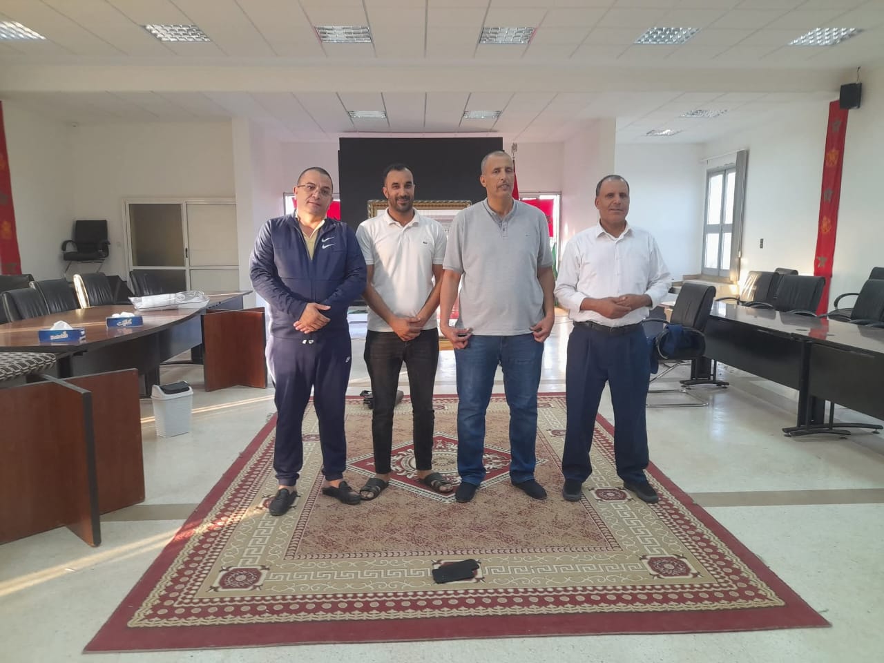 معارضة مجلس وادي زم تدخل في اعتصام مفتوح وتطالب بتدخل وزارة الداخلية 