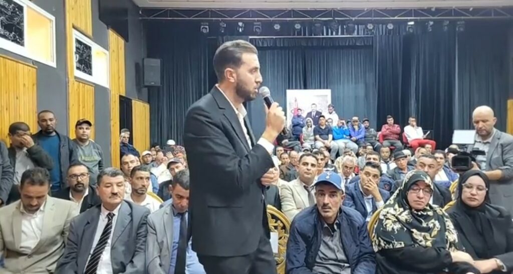 نائب رئيس جماعة بوجنيبة يوجه أسئلة كتابية حول مشاريع الماء الصالح للشرب وسوق للباعة الجائلي 