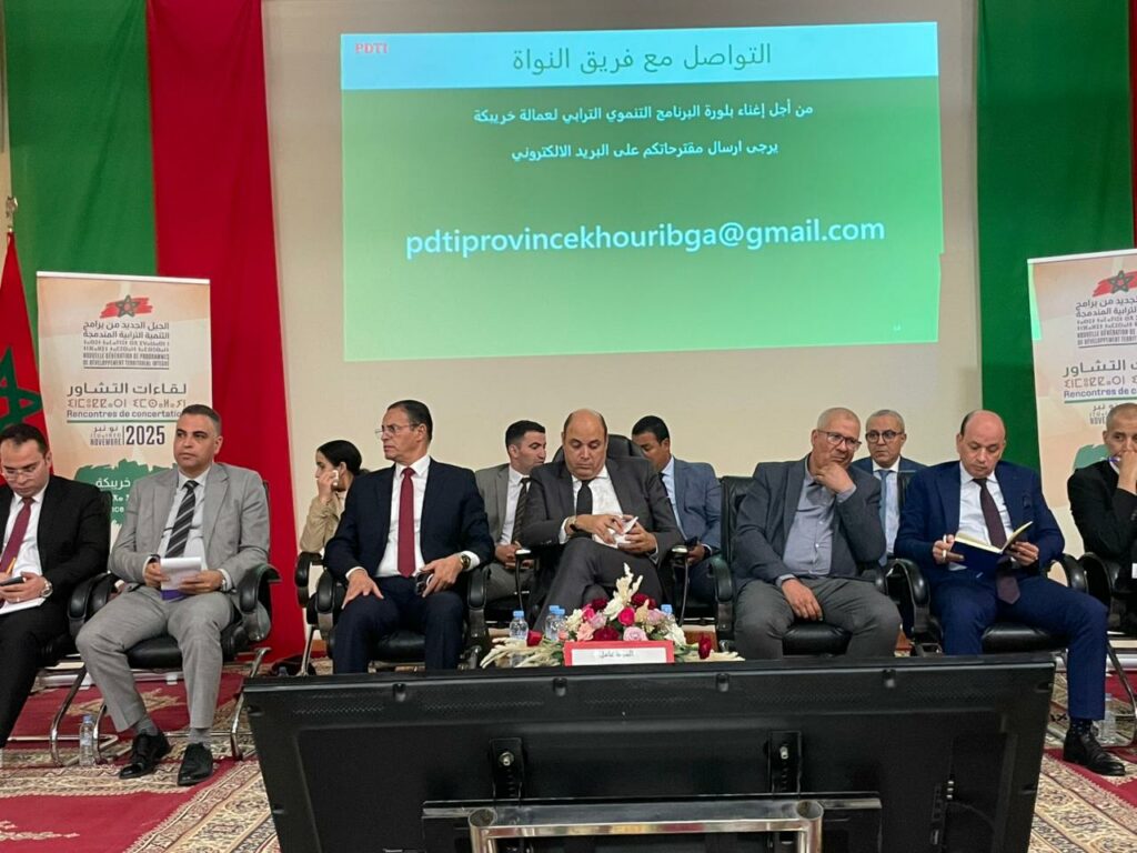 وادي زم .. عامل الاقليم يتعهد بجعل المقترحات قوة تنفيذية 