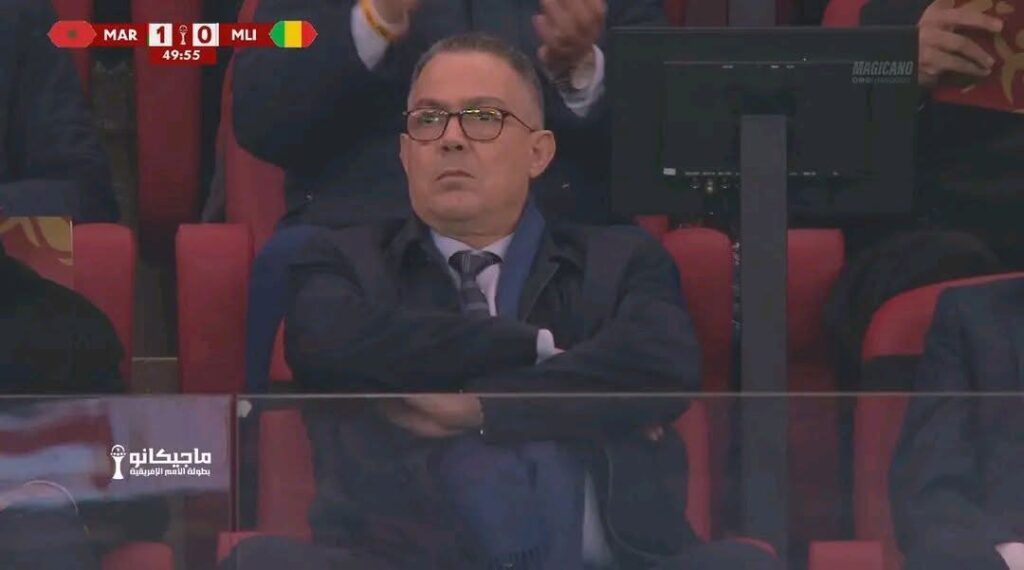 تعادل بثوب الهزيمة .. هل يهتز كرسي الركراكي أم يختار لقجع منطق الاستقرار ..؟ 