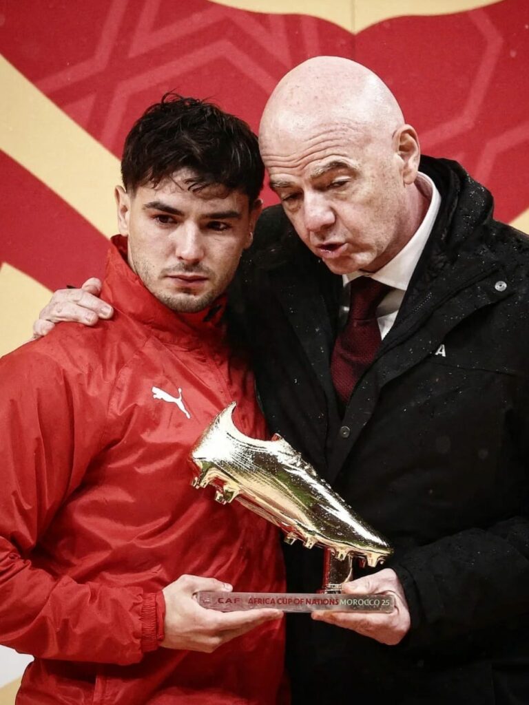 دياز يعتذر للمغاربة بعد إهدار ركلة جزاء حاسمة في نهائي “كان 2025”: «روحي تؤلمني» 