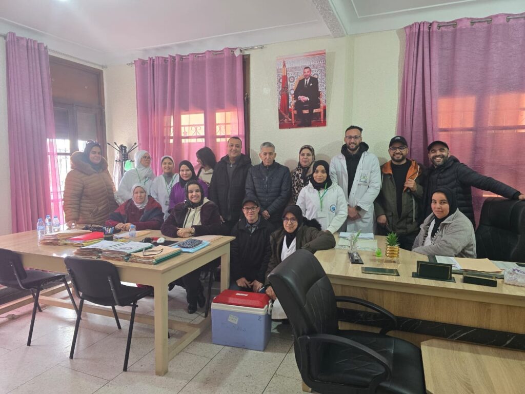 مشاركة واسعة لمتدربي معهد بركات في حملة للتبرع بالدم بخريبكة 