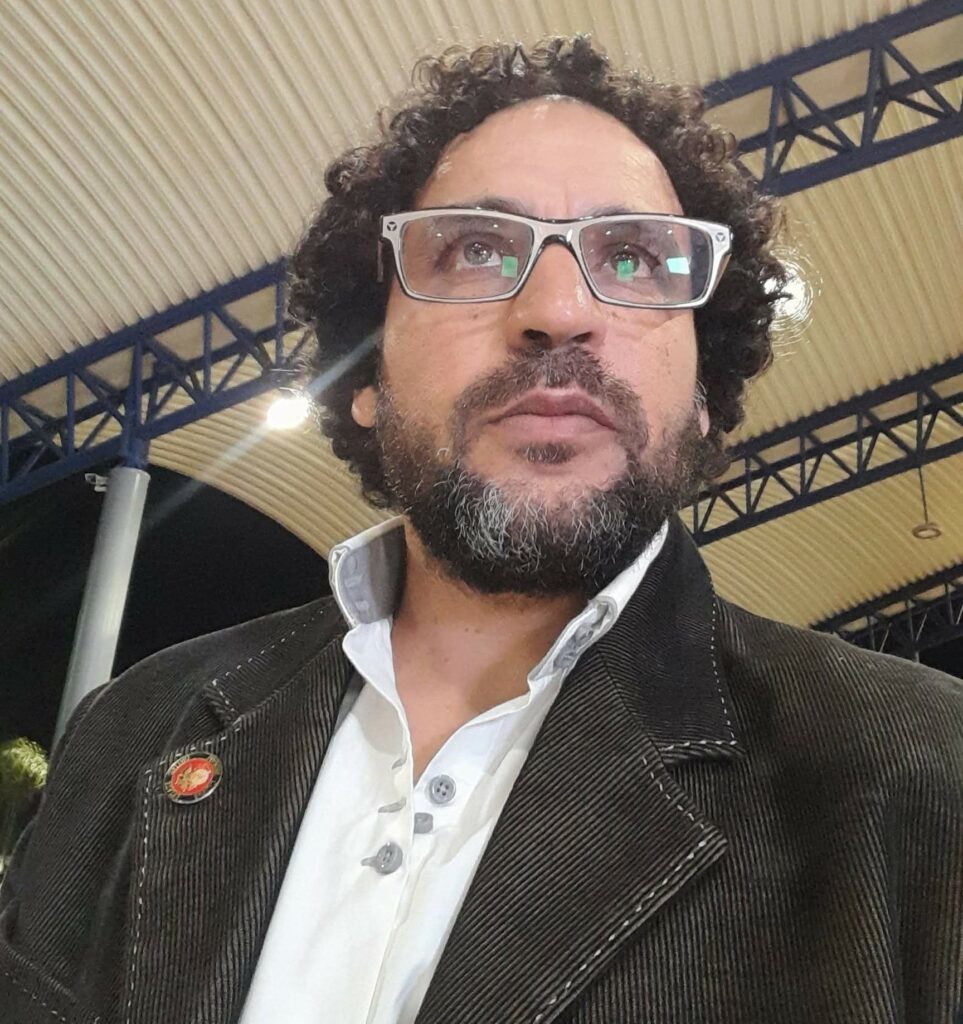 رزقي رضوان يفجّر جدلا قانونيا بخريبكة: «لا أحد يملك حق الاتهام… والنيابة العامة فوق كل اعتبار» 