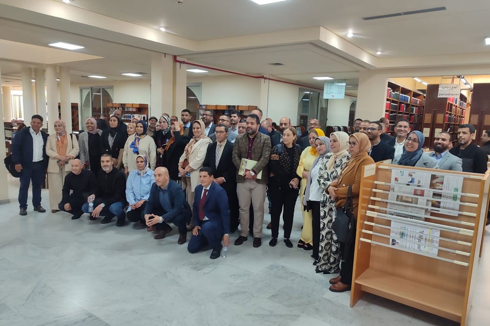 طلبة الإدارة التربوية في زيارة علمية لمؤسسة الملك عبد العزيز آل سعود لتعميق مهارات التوثيق والأرشفة