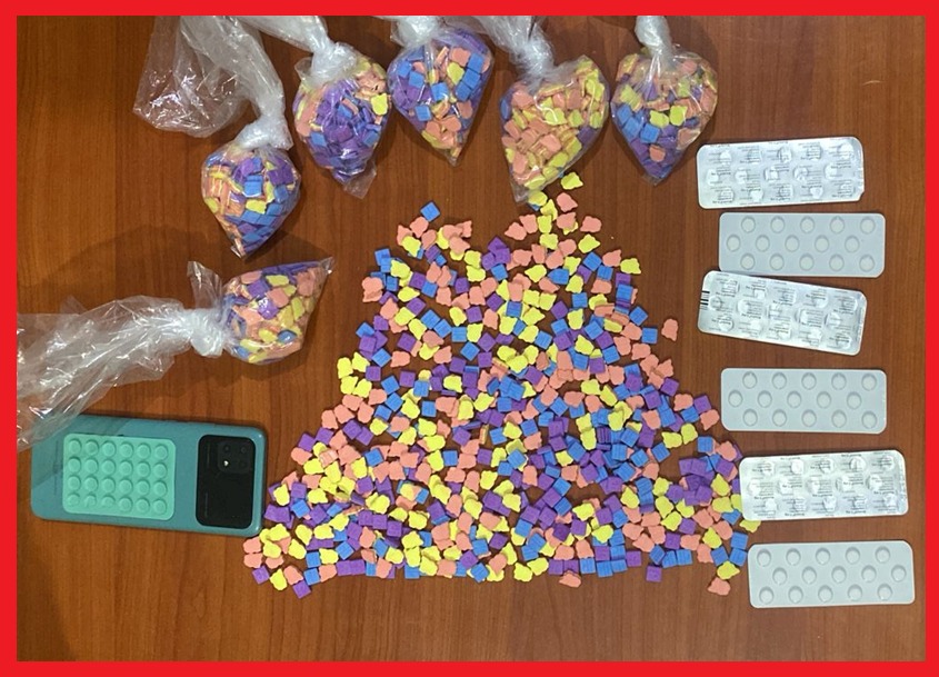 إسقاط مروّج خطير للأقراص المهلوسة بسلا.. حجز أزيد من 2000 «إكستازي» ودراجة مشبوهة