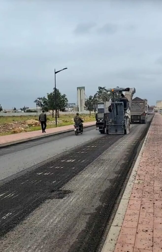 فضيحة شارع النصر بخريبكة… شقوق تفضح الأشغال في 3 أشهر والOCP يشهر سيف المحاسبة ويفرض إعادة الأشغال