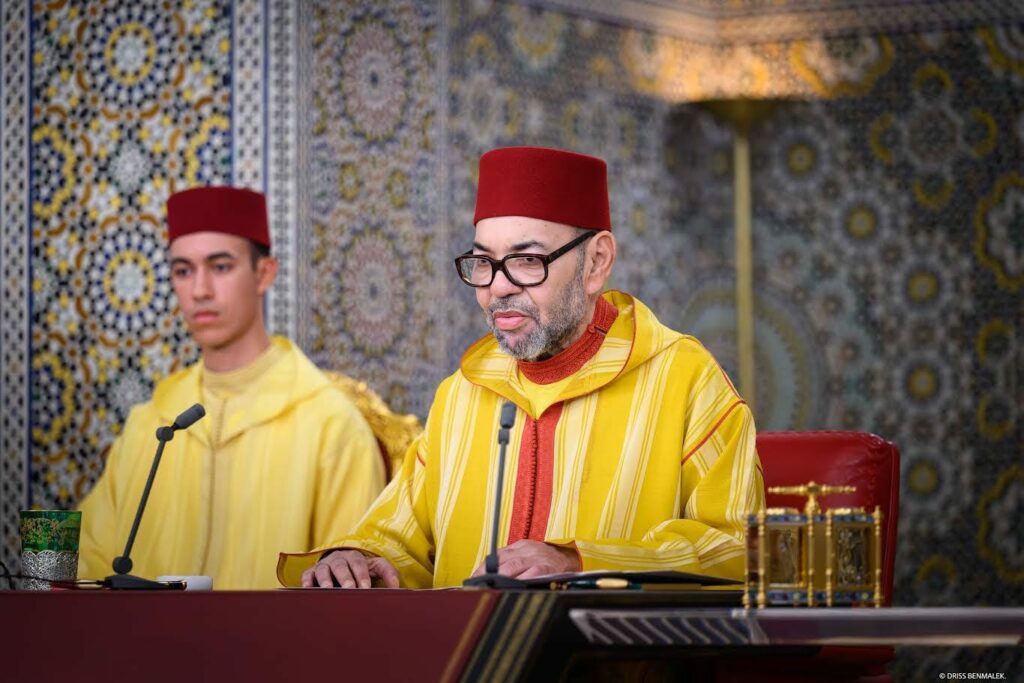 الملك محمد السادس يوجه خطاب العرش بمناسبة الذكرى الـ27 لتربعه على العرش: المغرب يواصل مسار التنمية وترسيخ السيادة الوطنية 
